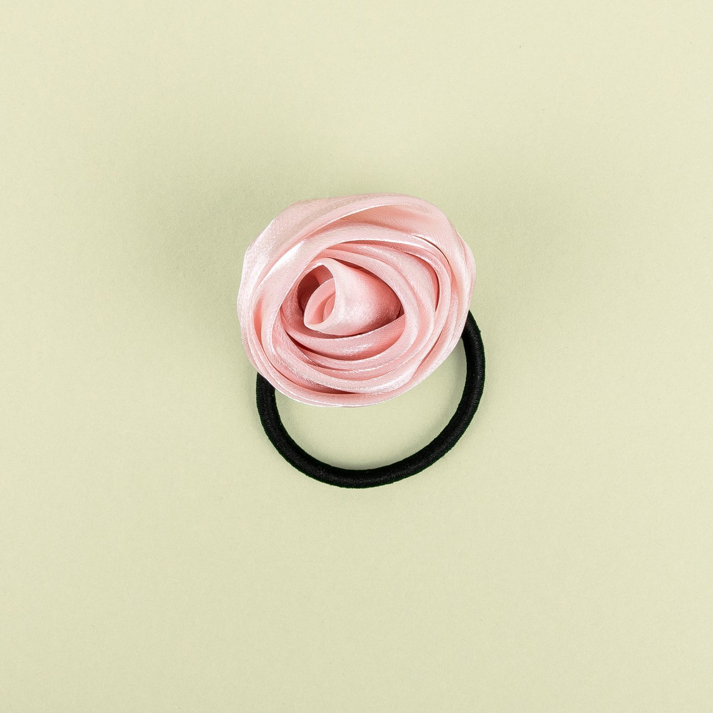 Elastische hellrosa Rose