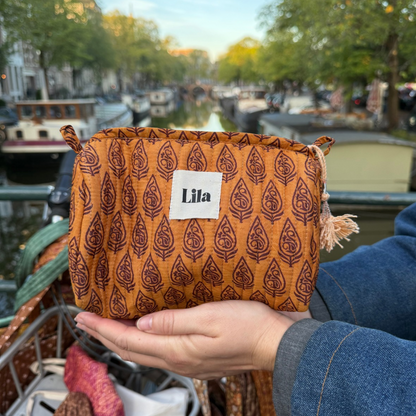 Upcycled tote - no. 5 - inclusief toilettas
