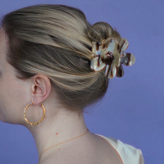 Haarspange Blume – Mocca