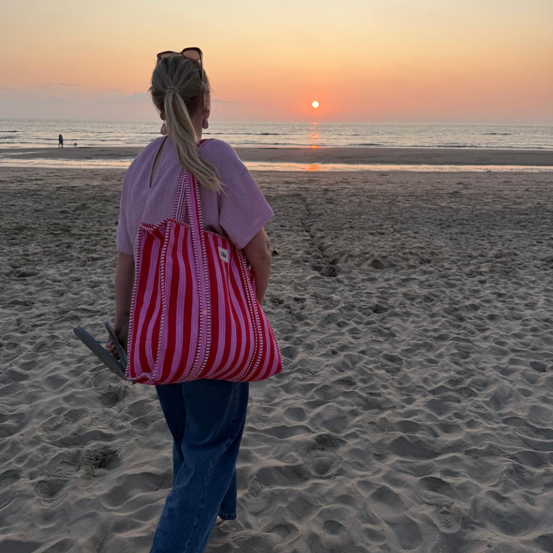 Pre-order - Tote bag - Rood - Roze - Strepen - inclusief toilettas -Rits
